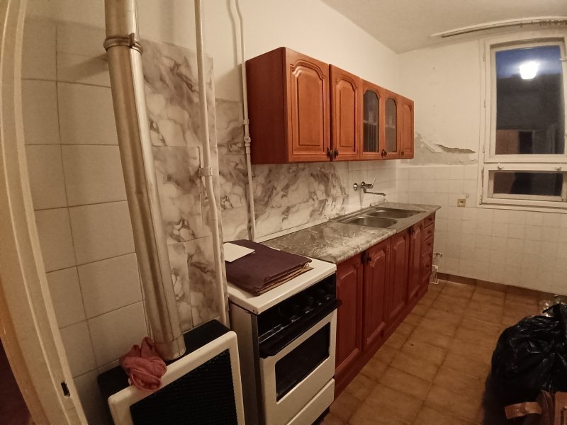 Hódmezővásárhely Oldalkosár utca - 55 m2 - Tégla lakás