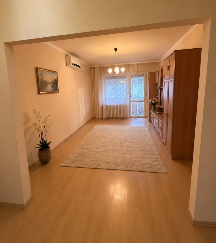 Tápai utca - 55 m2 - Panel lakás